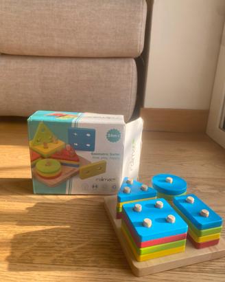 Geometric Sorter in legno Rolimate