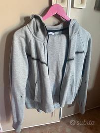 tuta nike tech grigia