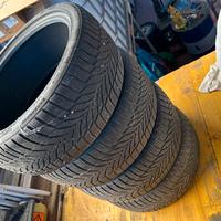 Gomme Invernali 205/40 17