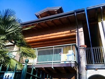 Appartamento con sottotetto e garage