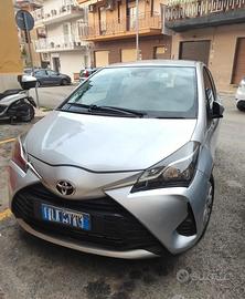 Toyota Yaris 1.0 5 porte Active