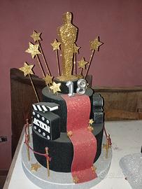 Finta torta compleanno 18, numero 18