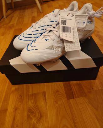 scarpe da calcio nuove