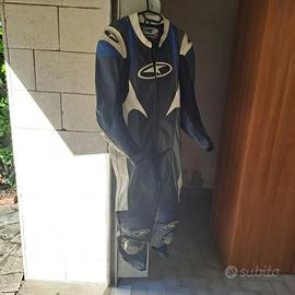 Tuta moto integrale AXO (No strappi o sciupature)
