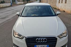 AUDI A3  1.6 tdi  2013