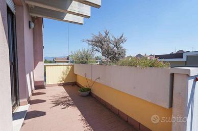 Attico / Mansarda di 175 m² con 5 locali e box aut