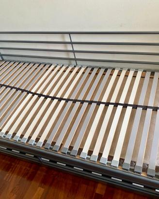 Letto singolo Ikea con secondo letto estraibile