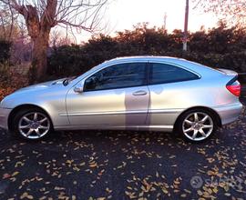 MERCEDES C 220 CDI Sport coupè (W/S203) - 2002