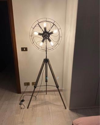 Lampada da terra industriale treppiede 5 luci