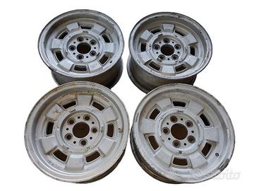Cerchi In Lega Da 14" Per Fiat 130 Berlina