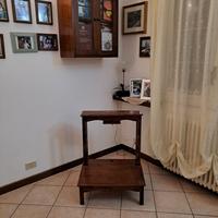 Libreria legno castagno appesa fatta a mano 