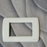 Placca Vimar Idea Rondò 3 moduli, metallo Bianco