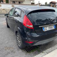 per pezzi di ricambio ford fiesta  2010