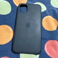 Cover Apple nera in silicone x i phone 11