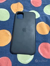 Cover Apple nera in silicone x i phone 11