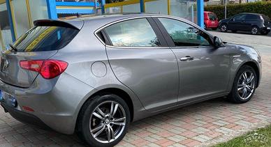 Alfa Romeo Giulietta  DIESEL