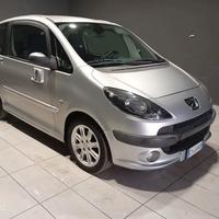 PEUGEOT 1007 DEL 2006 BENZINA CAMBIO AUTOMATICO