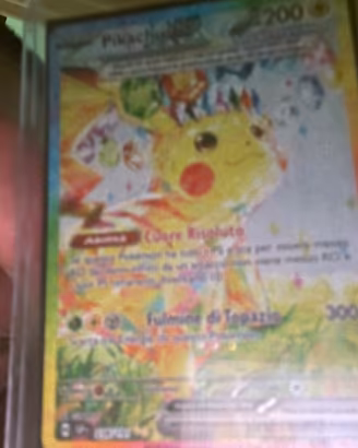 Carta pokemon (pikachu ex set.Scintille folgoranti