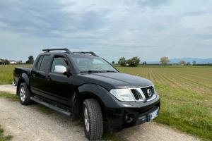 Nissan navara D40