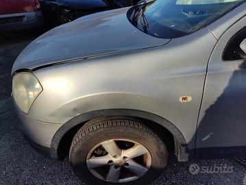Parafango sinistro NISSAN QASHQAI del 2008
