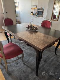 Tavolo da Pranzo di Design Neo-Classico – Legno La