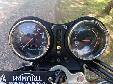 Triumph Legend 2000