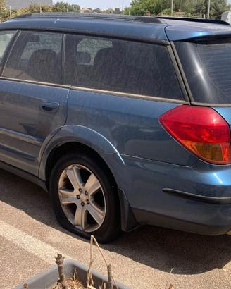 SUBARU LEGACY OUTBACK  3.0 V6 4X4