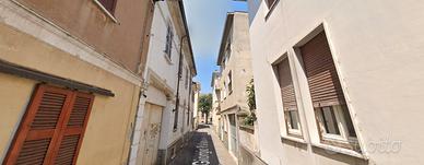 Monolocale in zona strategica - SPESE INCLUSE