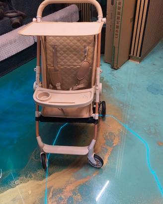 Passeggino super leggero nuovo