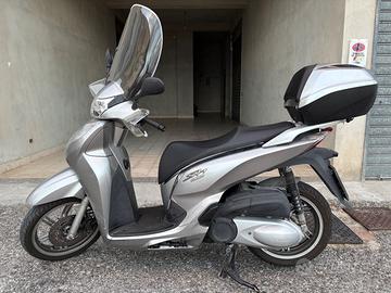 Honda SH300 ABS 2019 - 26.600 km