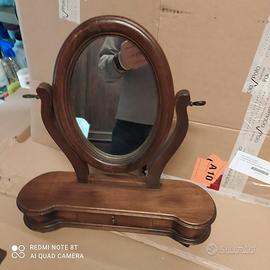 Tolettina reclinabile con cassettini