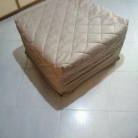 Pouf letto in velluto scamosciato