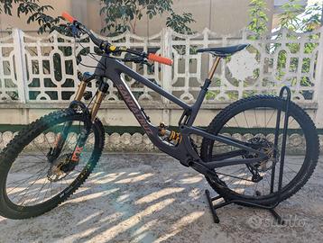 Santa Cruz Megatower XL / Carbon C / 29