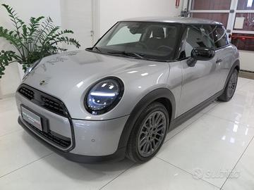 MINI Mini Cooper C 3P 1.5i Essential Trim "Pari