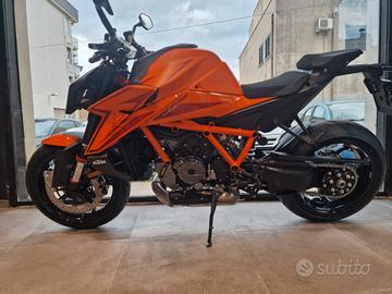 KTM 1390 SUPERDUKE R 2026