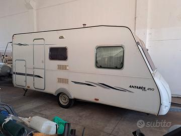 Caravelair  antares luxe 490 + Veranda e dotazioni