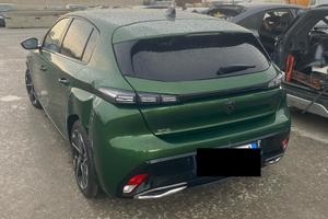 Peugeot 308 Full