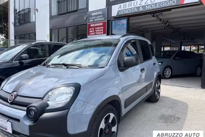 FIAT Panda 1.0 Hybrid City Cross