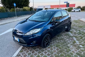 Ford Fiesta 1.2 Benzina