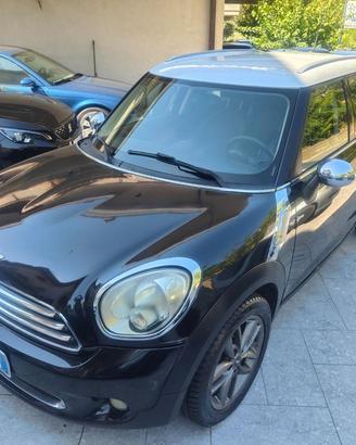 MINI Countryman COOPER 1.6 D *CATENA NUOVA*