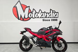 Kawasaki Ninja 500 SE