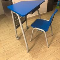 Banco scuola trapezioidale con sedia