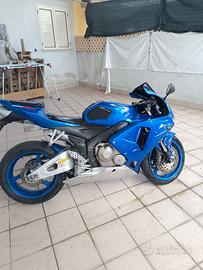 CBR 600 rr