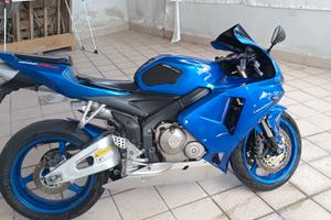 CBR 600 rr