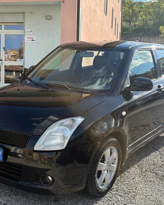 Suzuki Swift 1.3 4x4 BENZINA / GPL