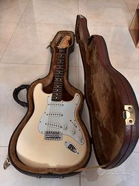 Fender Stratocaster México e custodia rigida