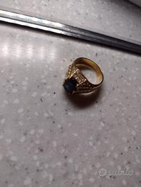Anello oro, zaffiro e brillanti. Totale trattabile