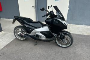 Honda Integra 700