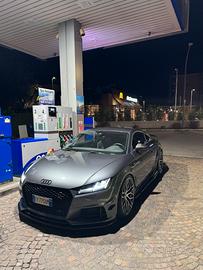 Audi TT mk3 2.0 tfsi quattro s-tronic/s-line