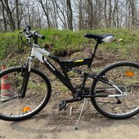 Mountain bike da ragazzo/da donna